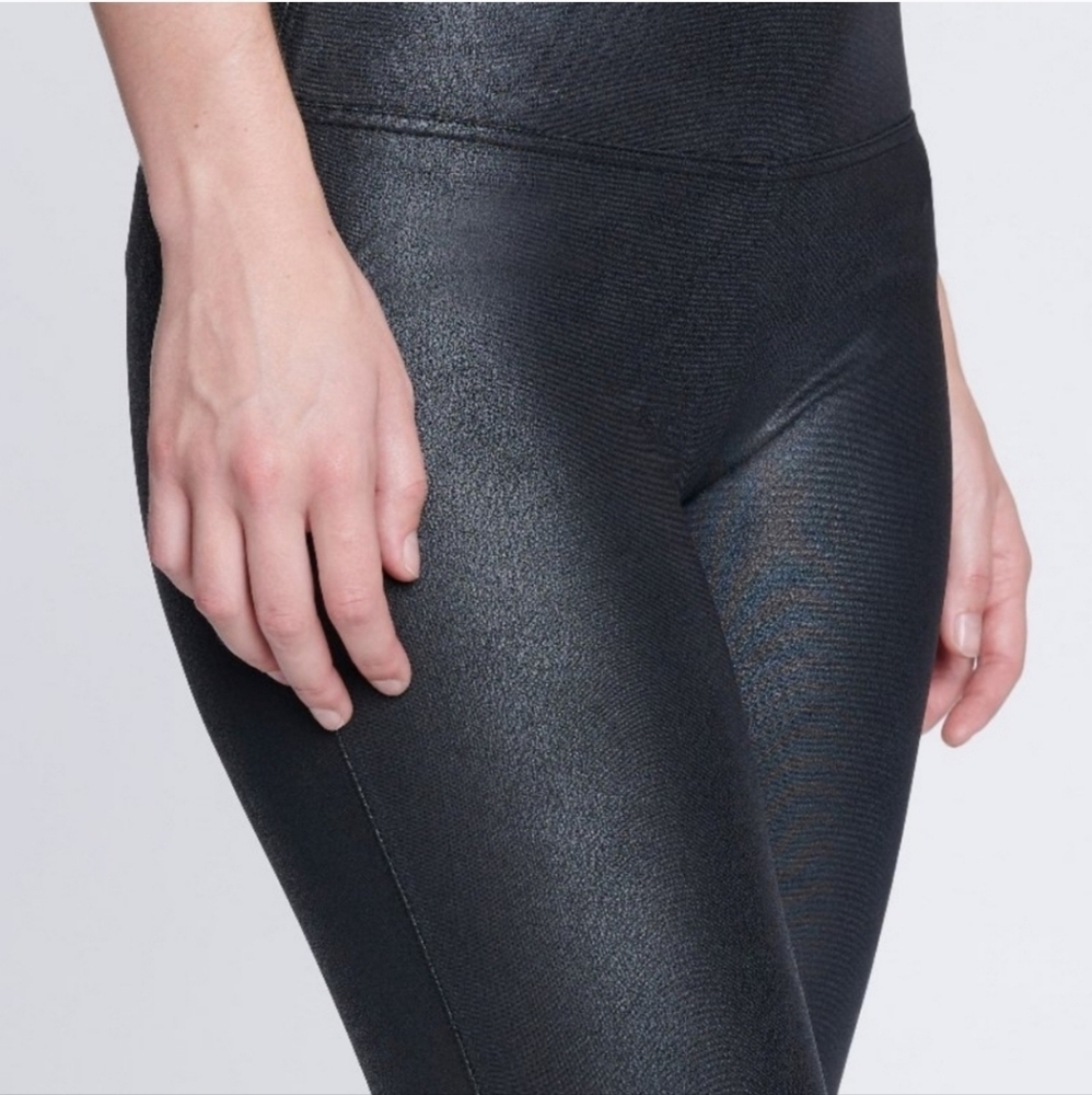 NWOT...Black Seven7 faux leather legging!